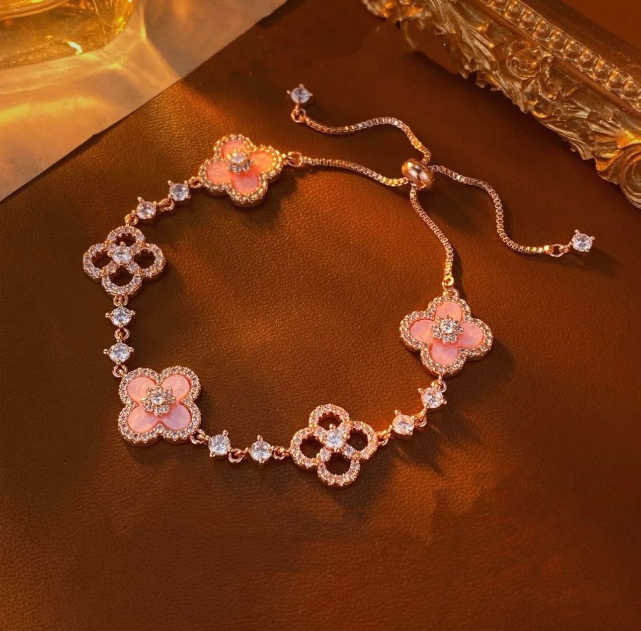 BRACELET'S💕🤍💖 2 for £25!!